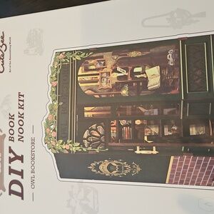 CuteBee DIY Book Nook Kit *NEW*